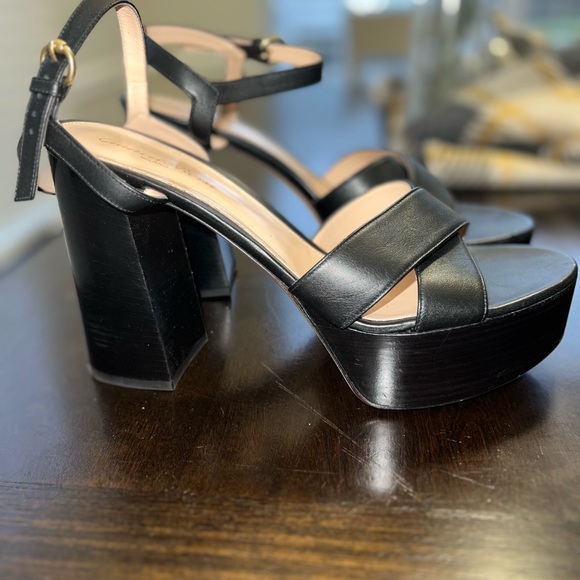 Gianvitto Rossi Sheridan Sandal w/ Ankle Strap - Picture 9 of 9